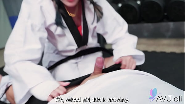 Chịch gái ngon thích mặc kimono